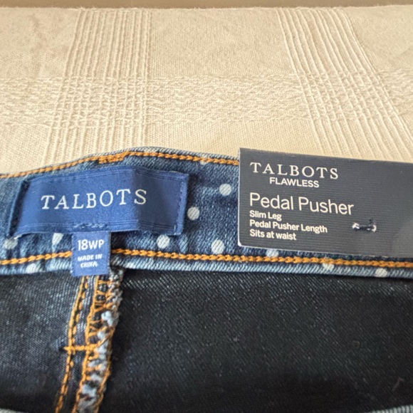 Talbots Blue Denim Capris with Contrast Stitching - Picture 4 of 6